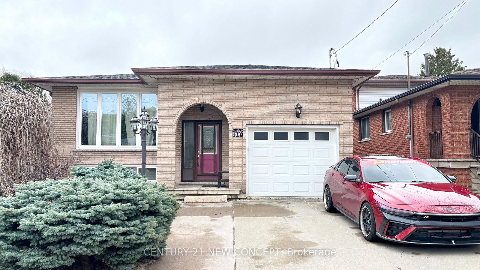 Detached House for lease at Main-89 Greencedar Drive, Hamilton, Ontario, L9C 6W4 - Gurnett - MLS: X12956978