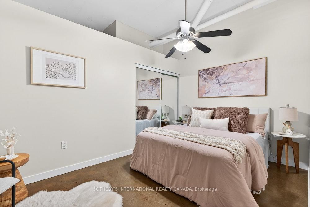 66 Bay Street S, Unit 305 - Photo 21