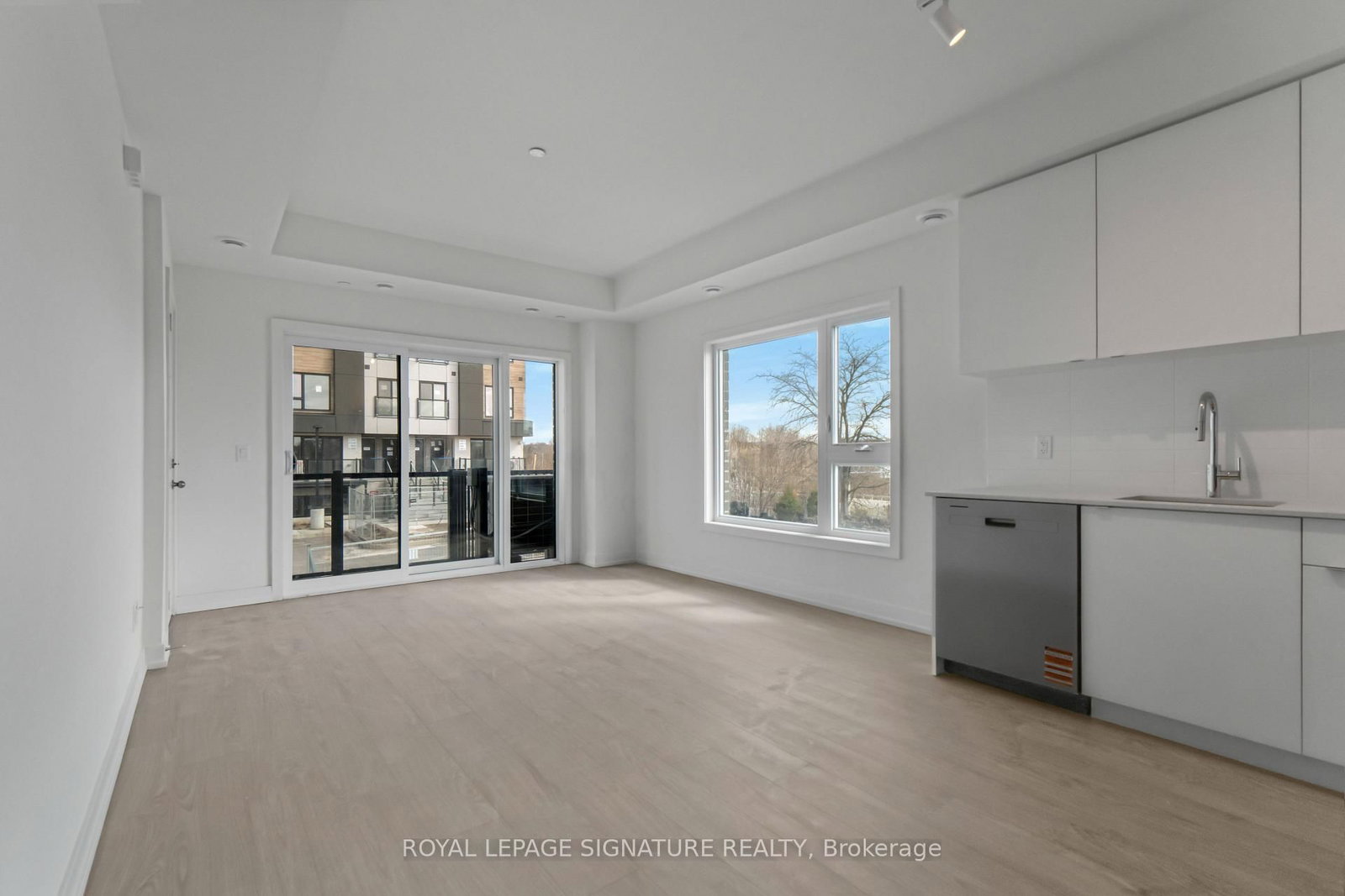 16 Melbourne Avenue, Unit 201D - Photo 10