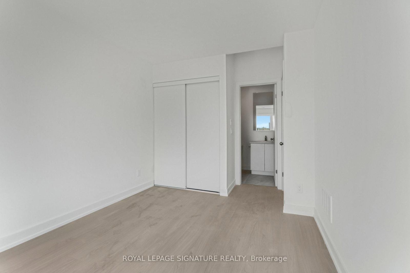 16 Melbourne Avenue, Unit 201D - Photo 13
