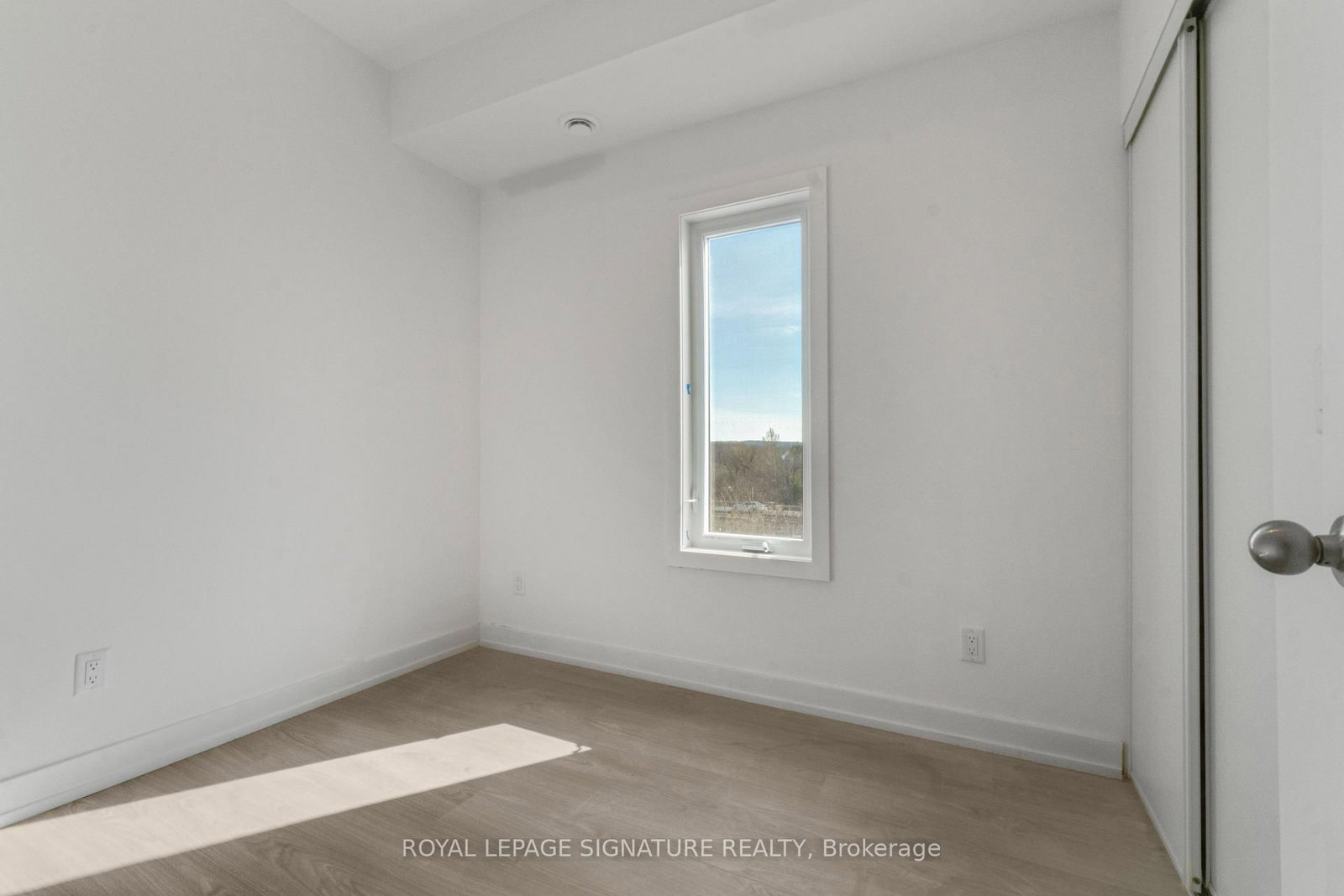 16 Melbourne Avenue, Unit 201D - Photo 17