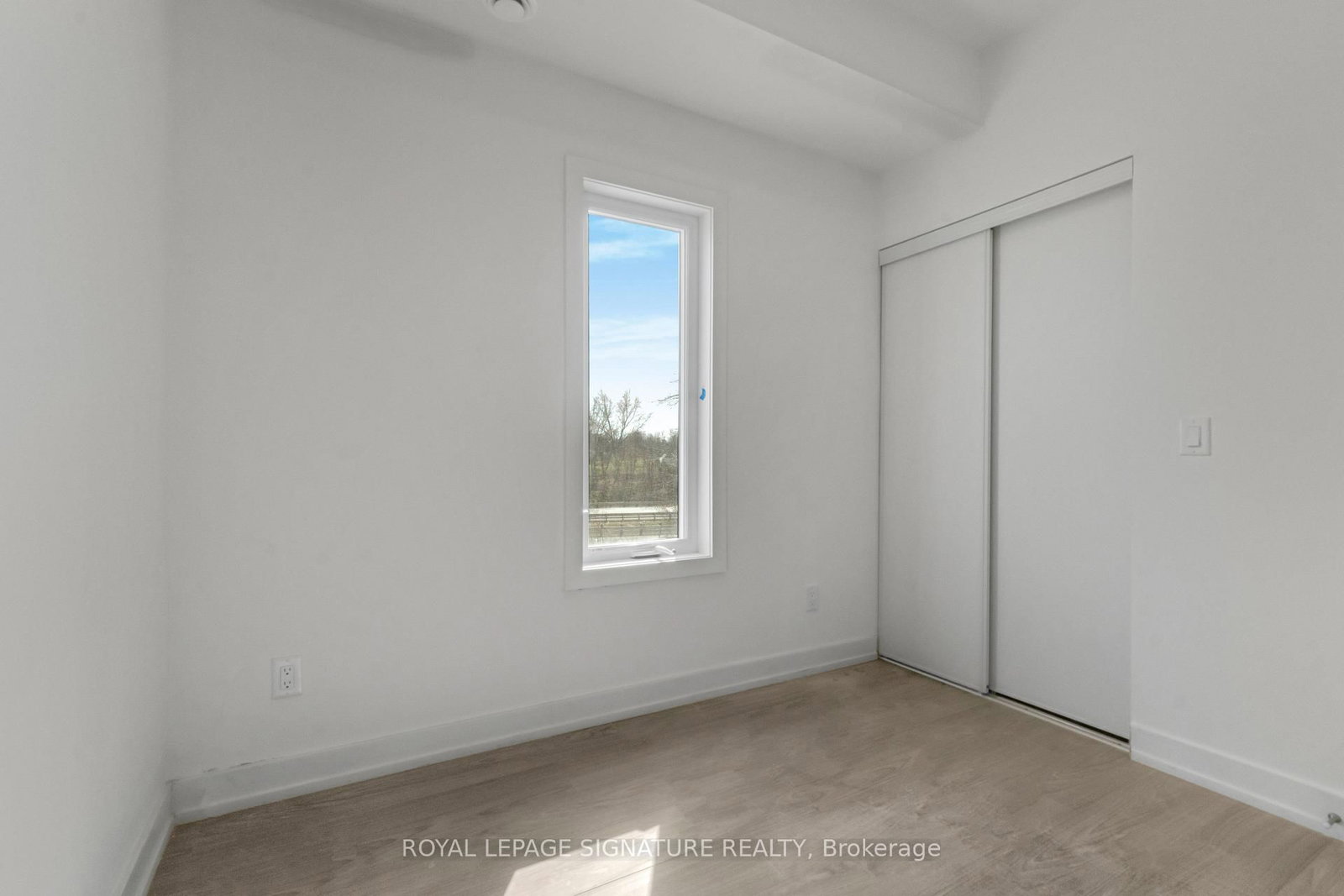 16 Melbourne Avenue, Unit 201D - Photo 18