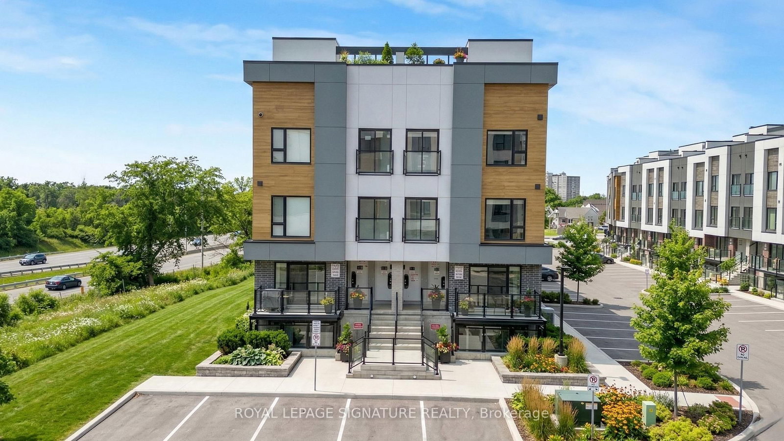 16 Melbourne Avenue, Unit 201D - Photo 2