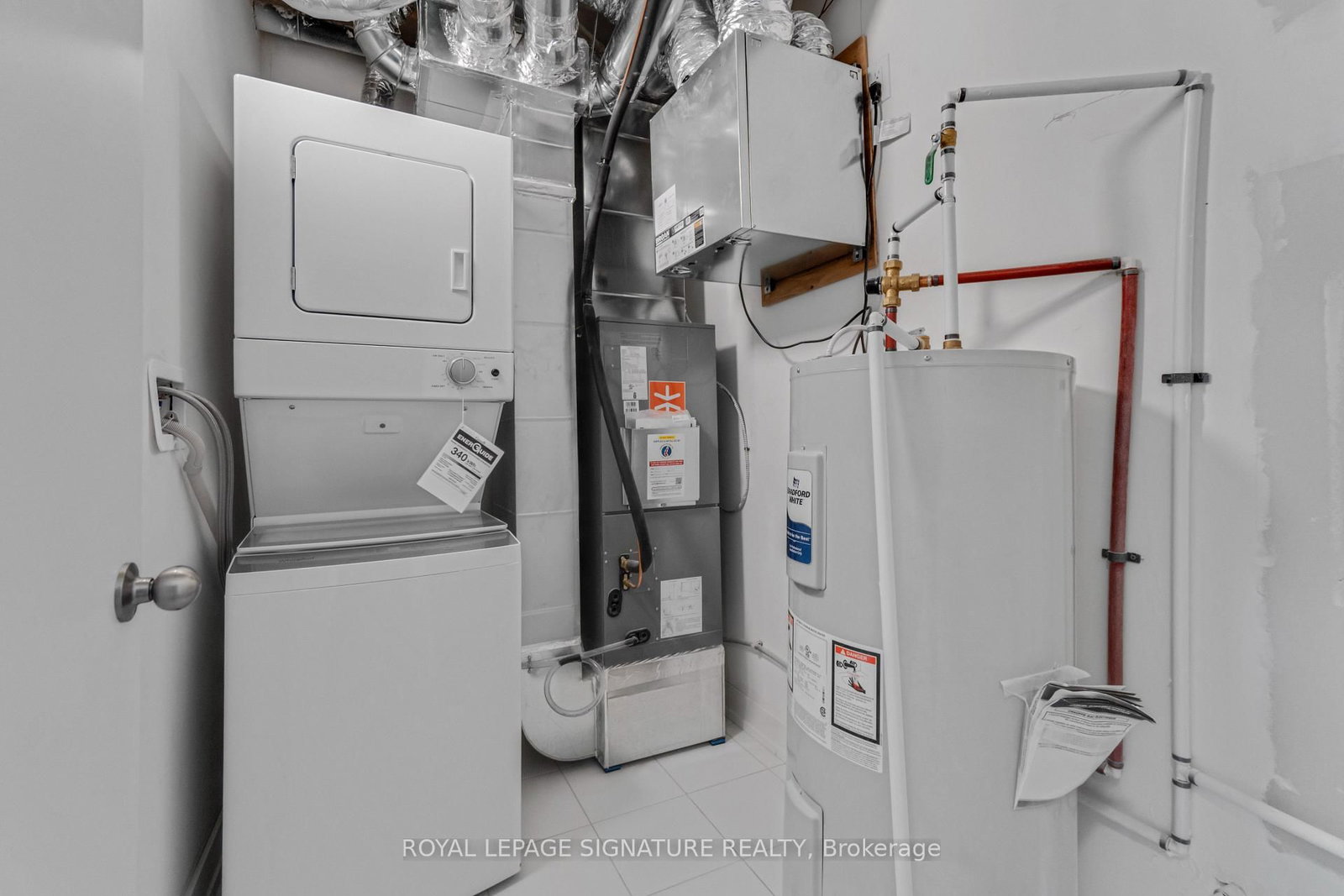 16 Melbourne Avenue, Unit 201D - Photo 20