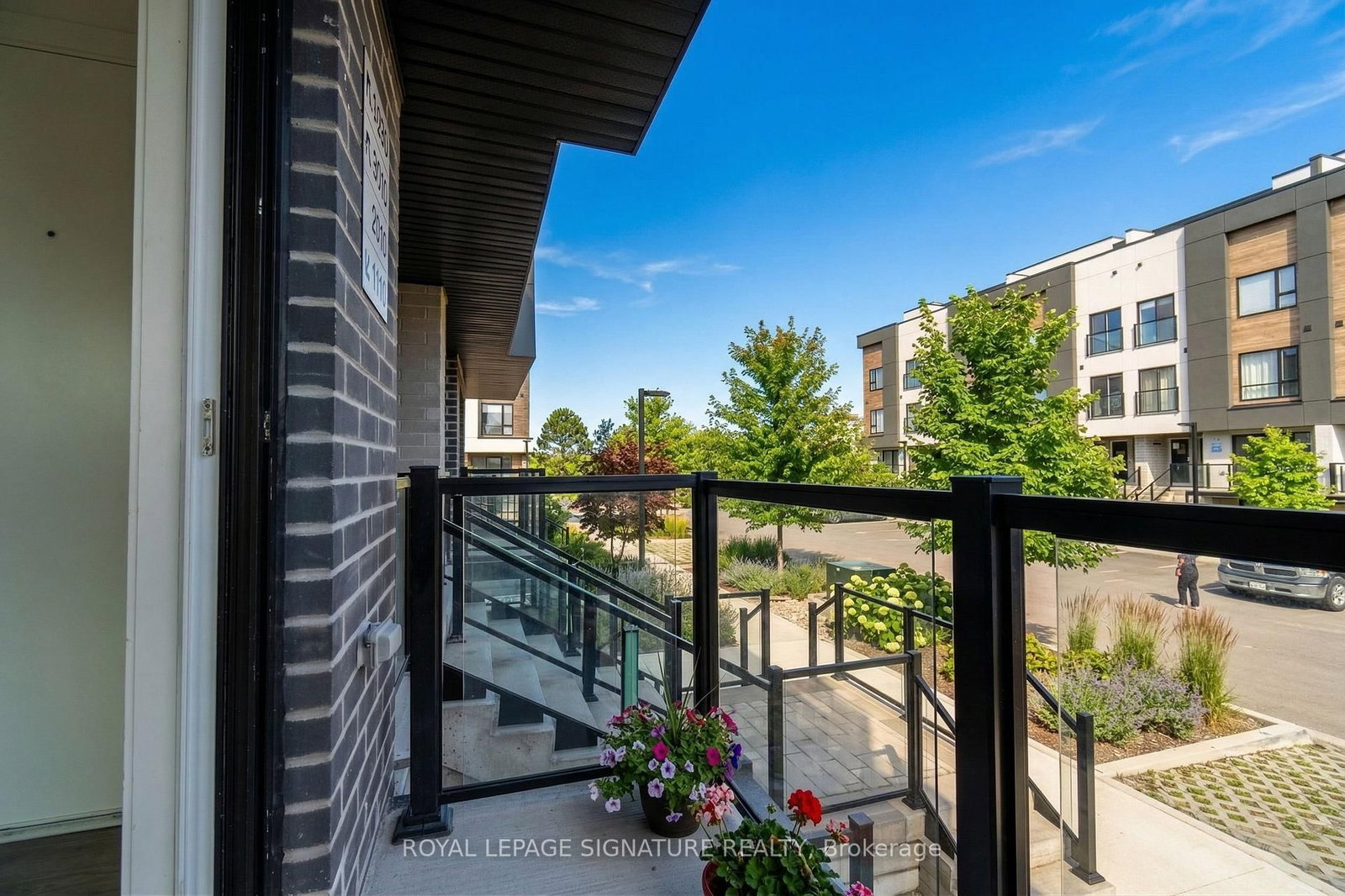 16 Melbourne Avenue, Unit 201D - Photo 22