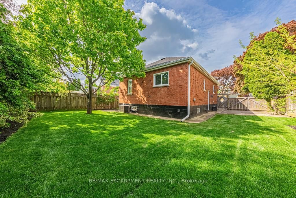Listing Image 48