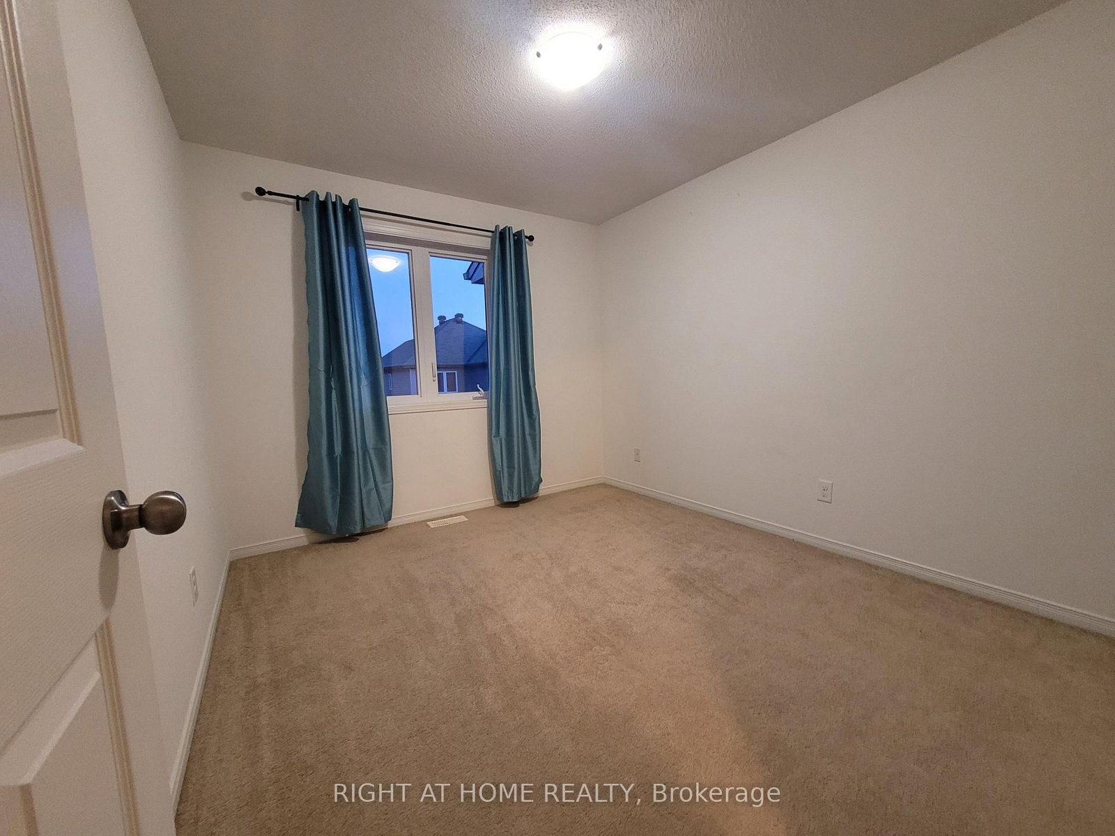 204 ROLLING MEADOW Crescent - Photo 16