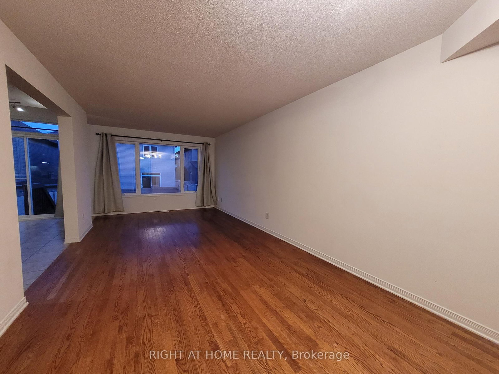 204 ROLLING MEADOW Crescent - Photo 6