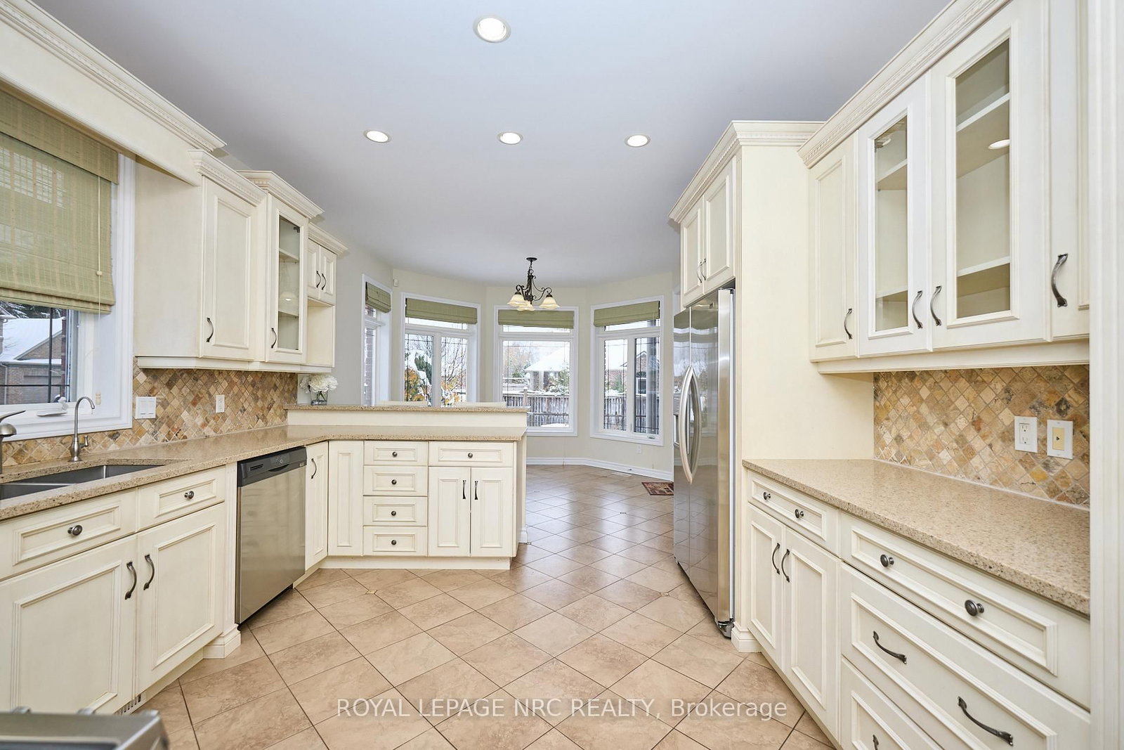 Detached House for sale at 45 Timber Creek Crescent, Pelham, Ontario, L3E 0P3 - Fonthill - MLS: X12957564