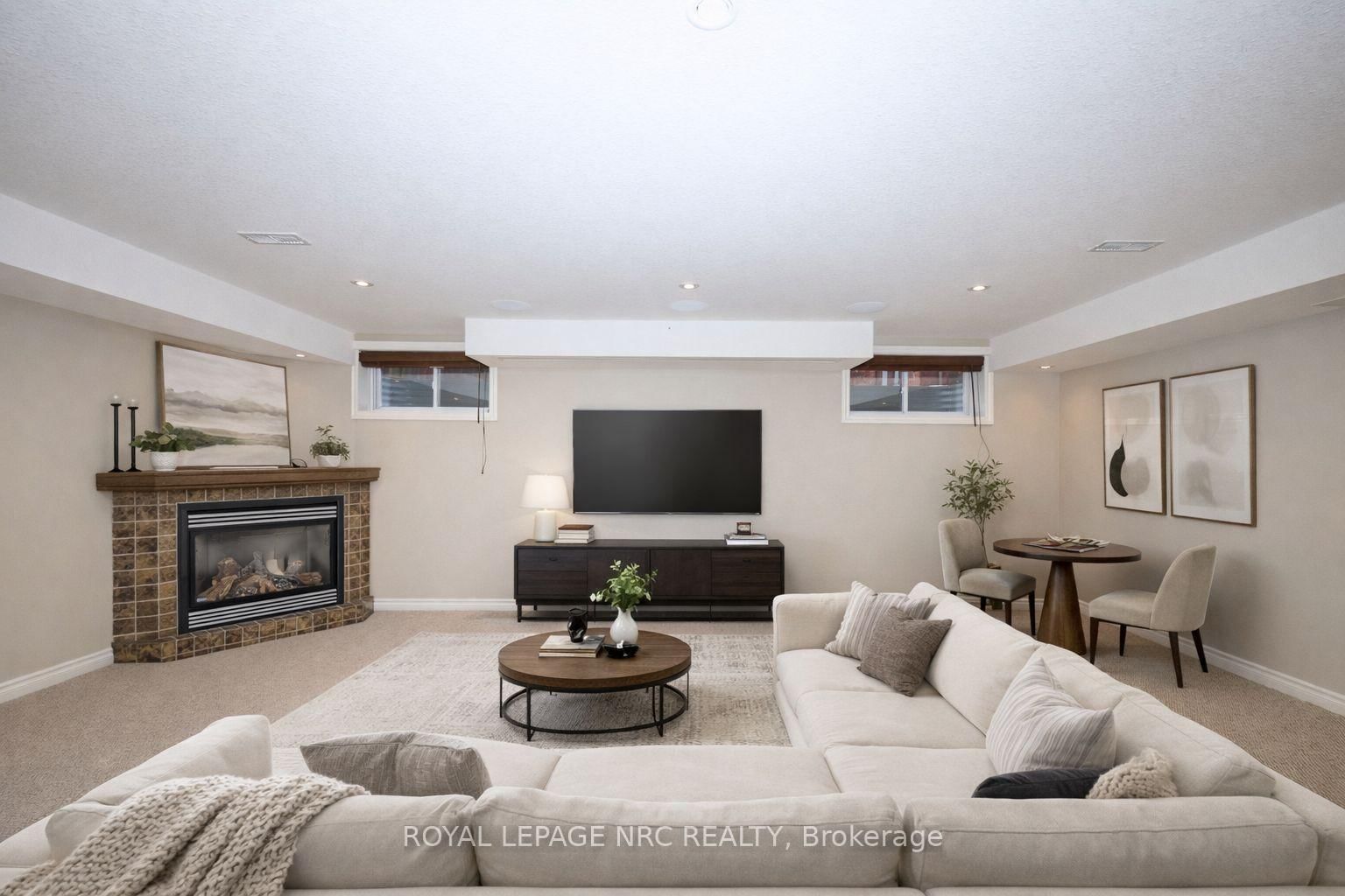 Detached House for sale at 45 Timber Creek Crescent, Pelham, Ontario, L3E 0P3 - Fonthill - MLS: X12957564