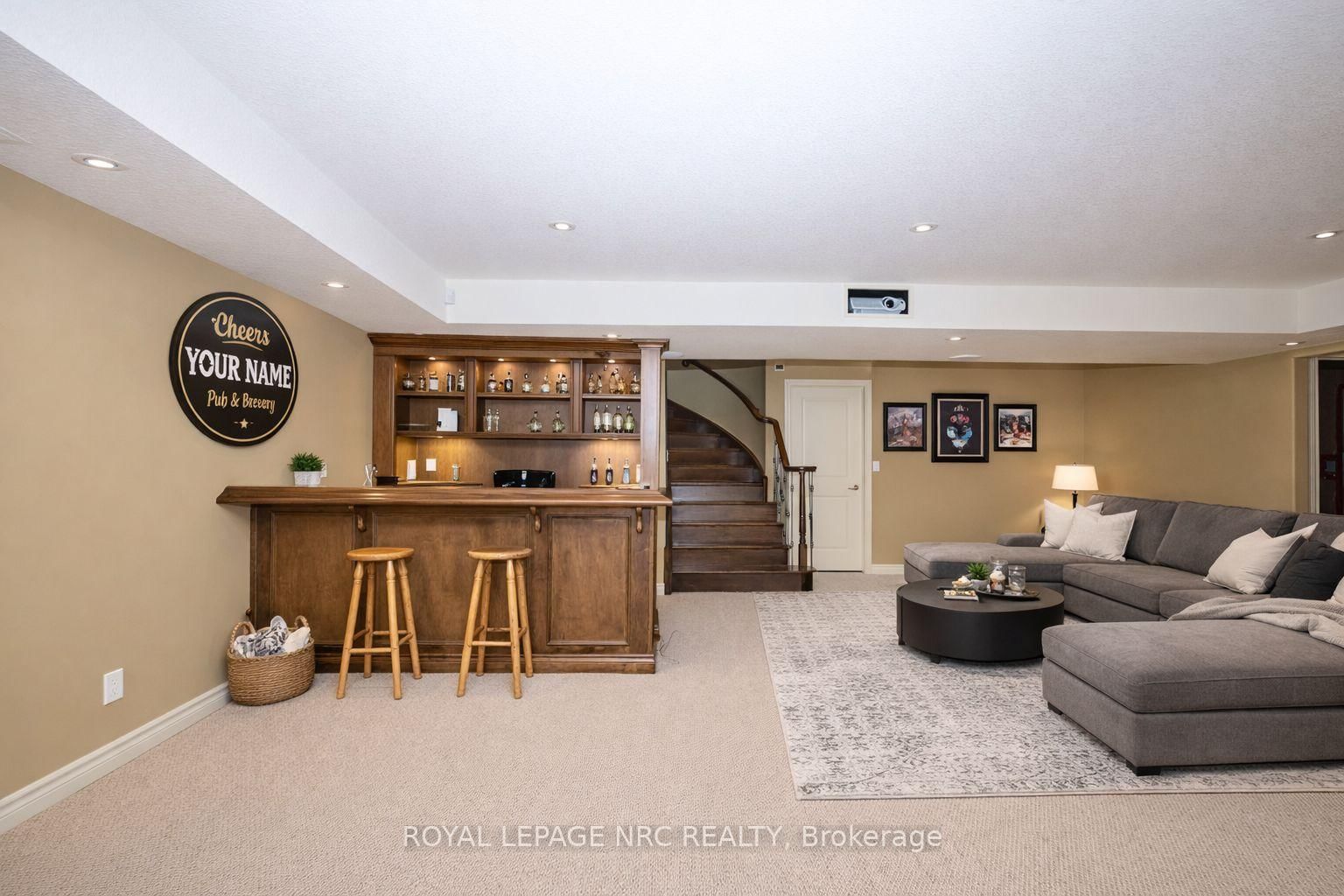 Detached House for sale at 45 Timber Creek Crescent, Pelham, Ontario, L3E 0P3 - Fonthill - MLS: X12957564