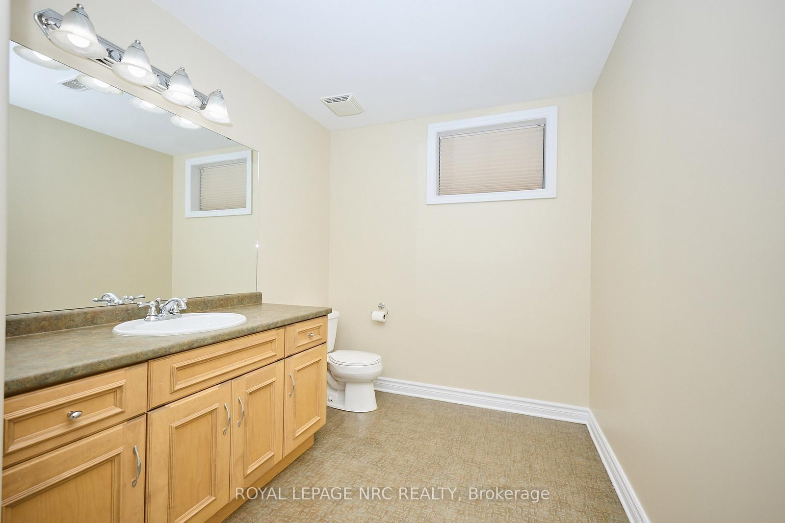 Detached House for sale at 45 Timber Creek Crescent, Pelham, Ontario, L3E 0P3 - Fonthill - MLS: X12957564