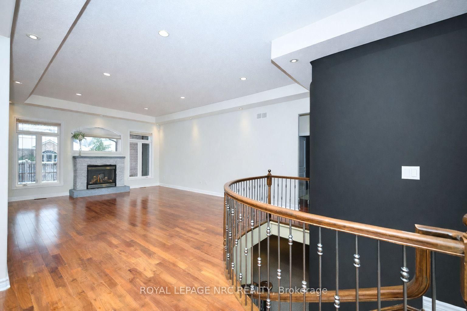 Detached House for sale at 45 Timber Creek Crescent, Pelham, Ontario, L3E 0P3 - Fonthill - MLS: X12957564