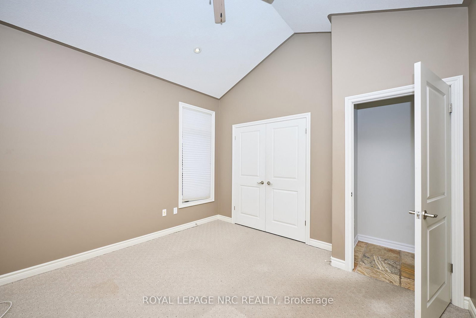 Detached House for sale at 45 Timber Creek Crescent, Pelham, Ontario, L3E 0P3 - Fonthill - MLS: X12957564