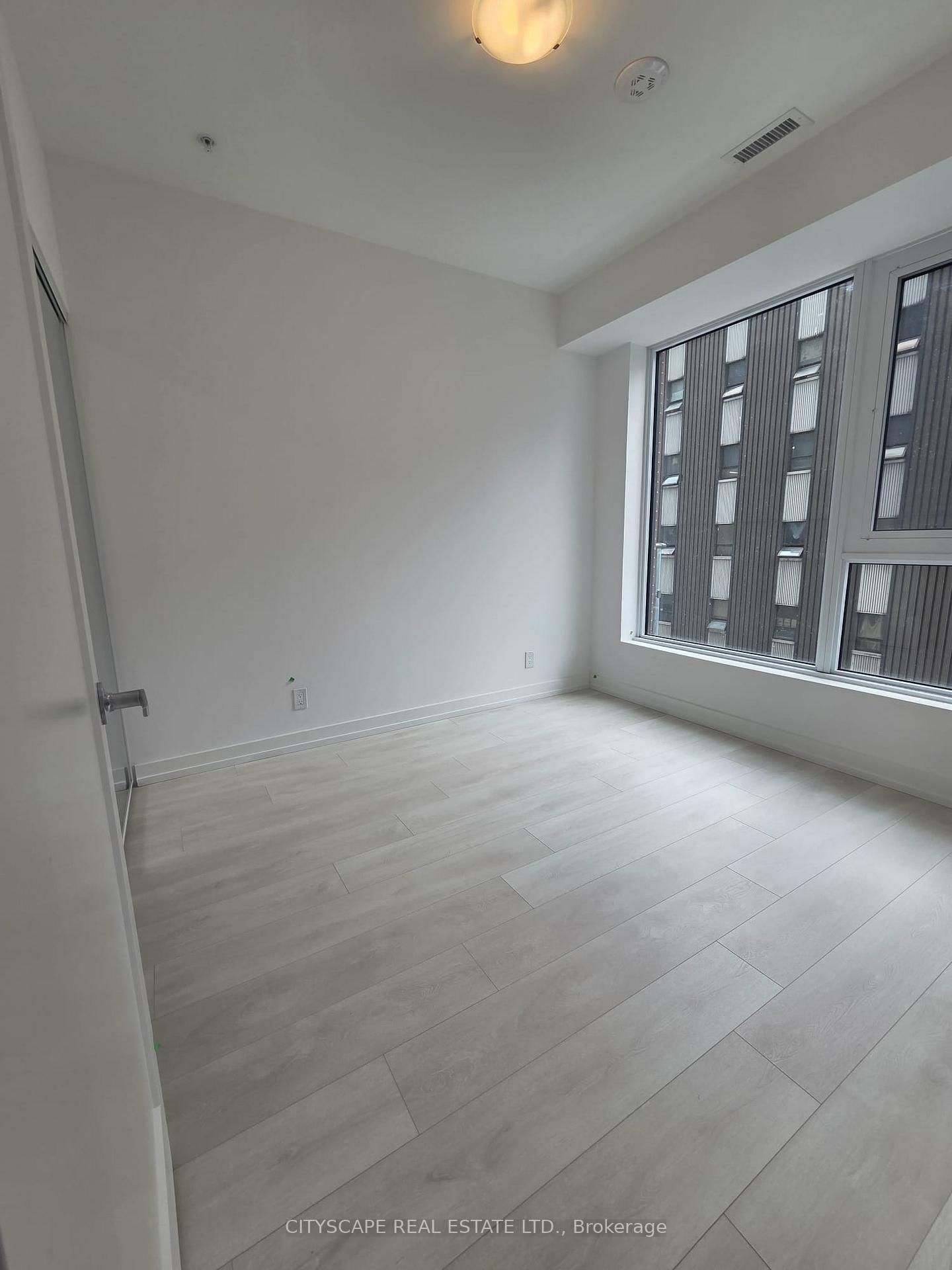 75 James Street, Unit 417 - Photo 13