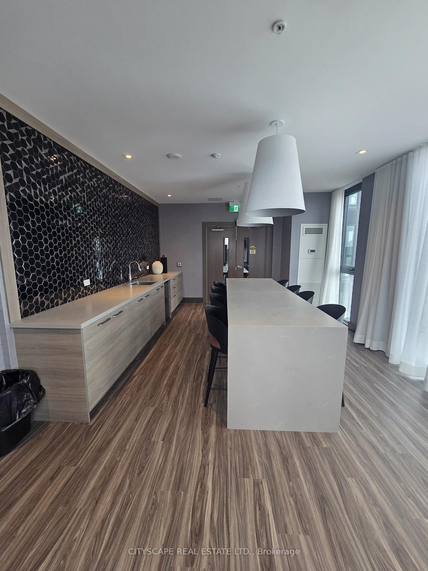 75 James Street, Unit 417 - Photo 30