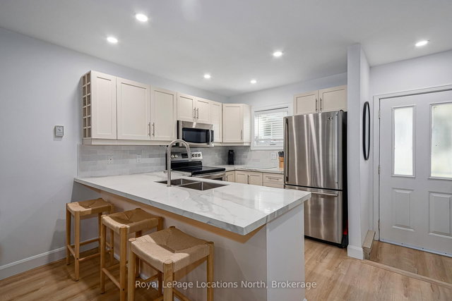 69 - 100 Alice Street W