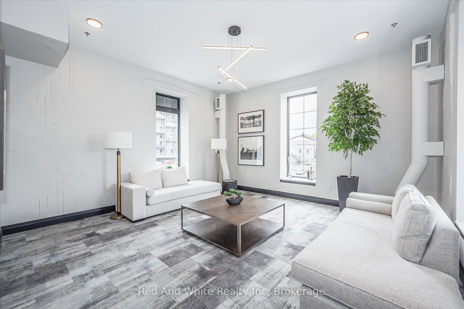 19 GUELPH Avenue • #308 • Cambridge, ON photo 43