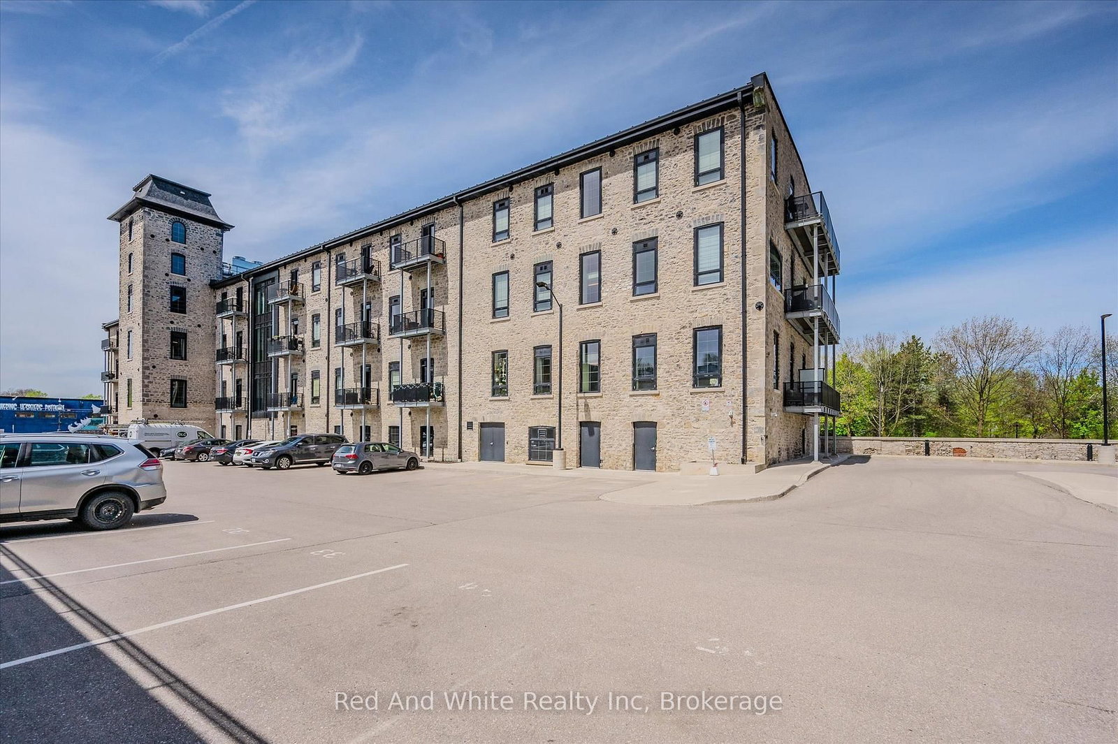 19 GUELPH Avenue • #308 • Cambridge, ON photo 47