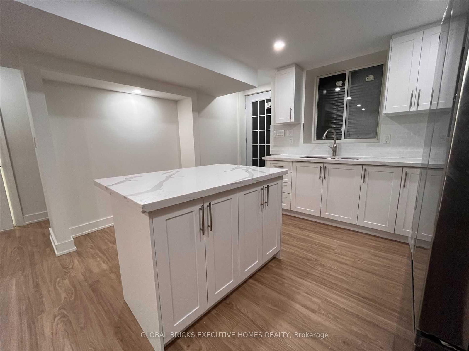 59 Golden Hawk Drive - Photo 8