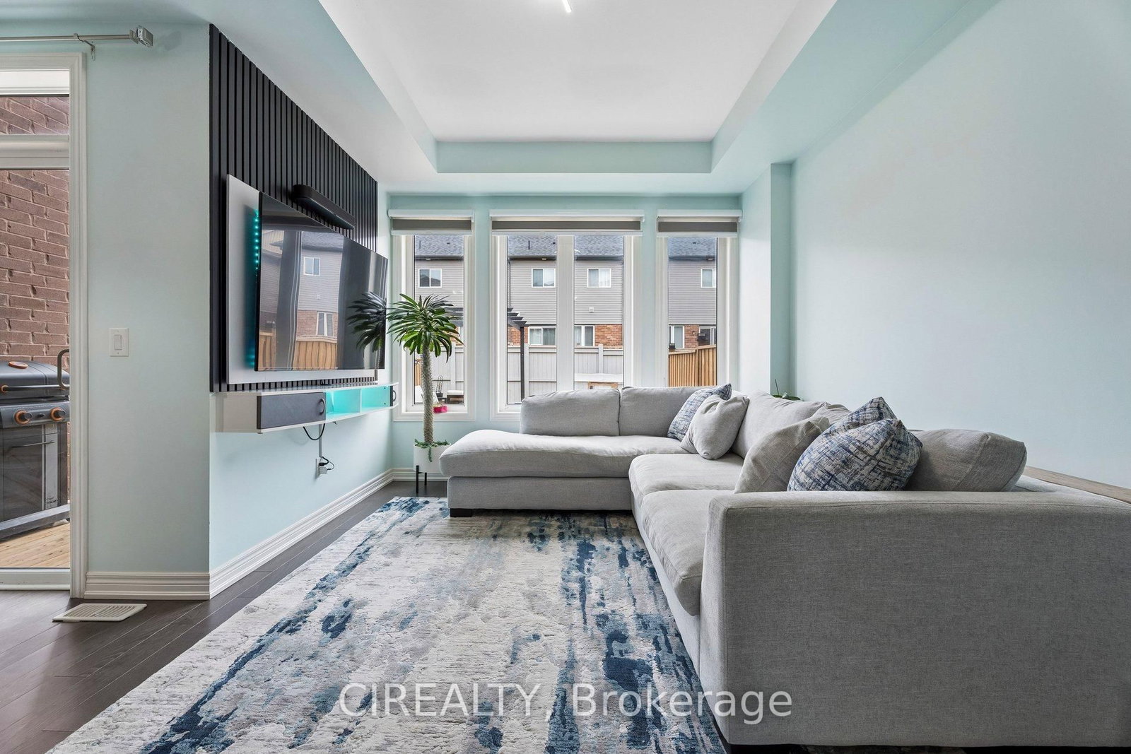 357 Raymond Road - Photo 8