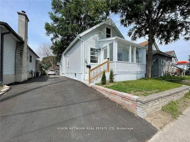 271 Highbury Ave N Avenue