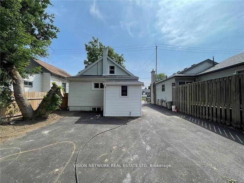 271 Highbury Ave N Ave, London East, N5Z 2W8 | Image 3