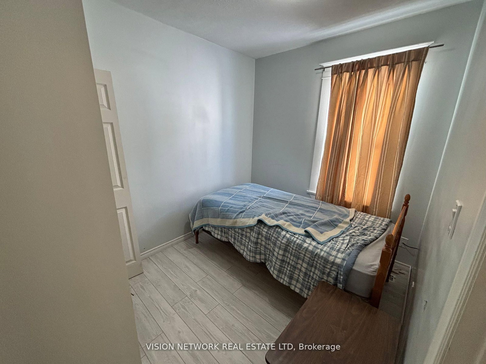 271 Highbury Ave N Avenue - Photo 6