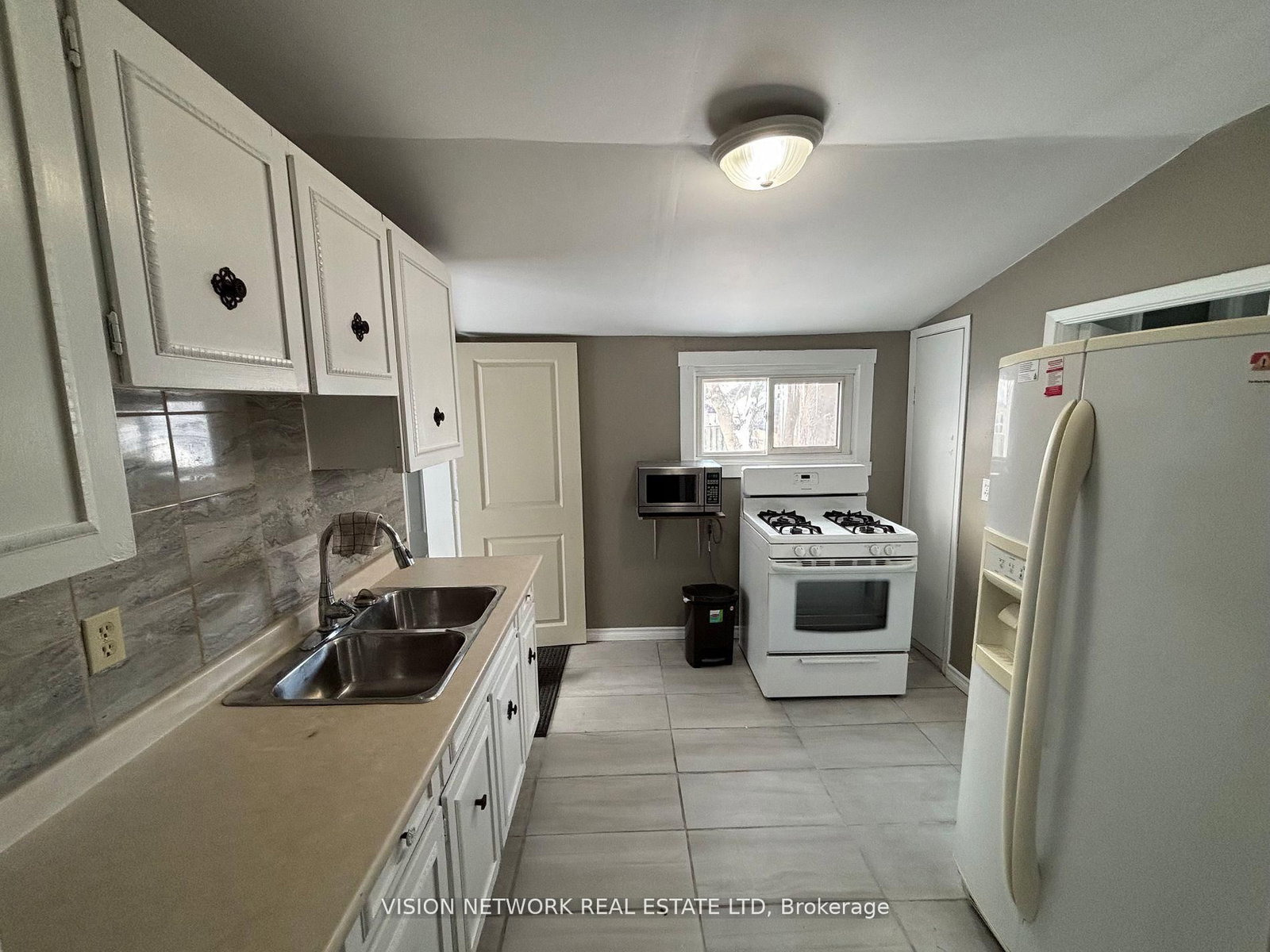 271 Highbury Ave N Avenue - Photo 7