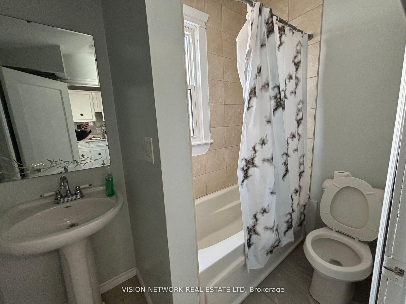 271 Highbury Ave N Avenue - Photo 8