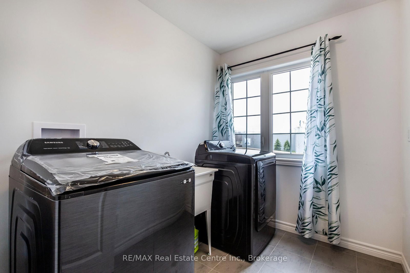 1 West Mill Street, Unit 1 - Photo 33