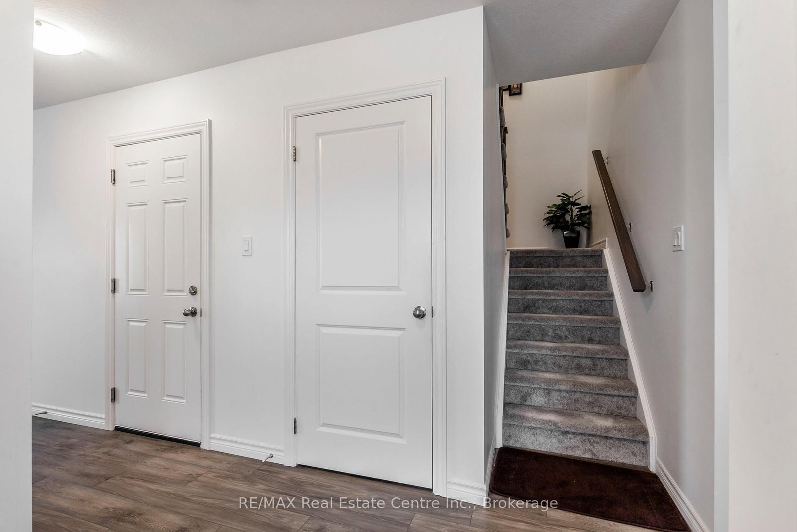 1 West Mill Street, Unit 1 - Photo 7