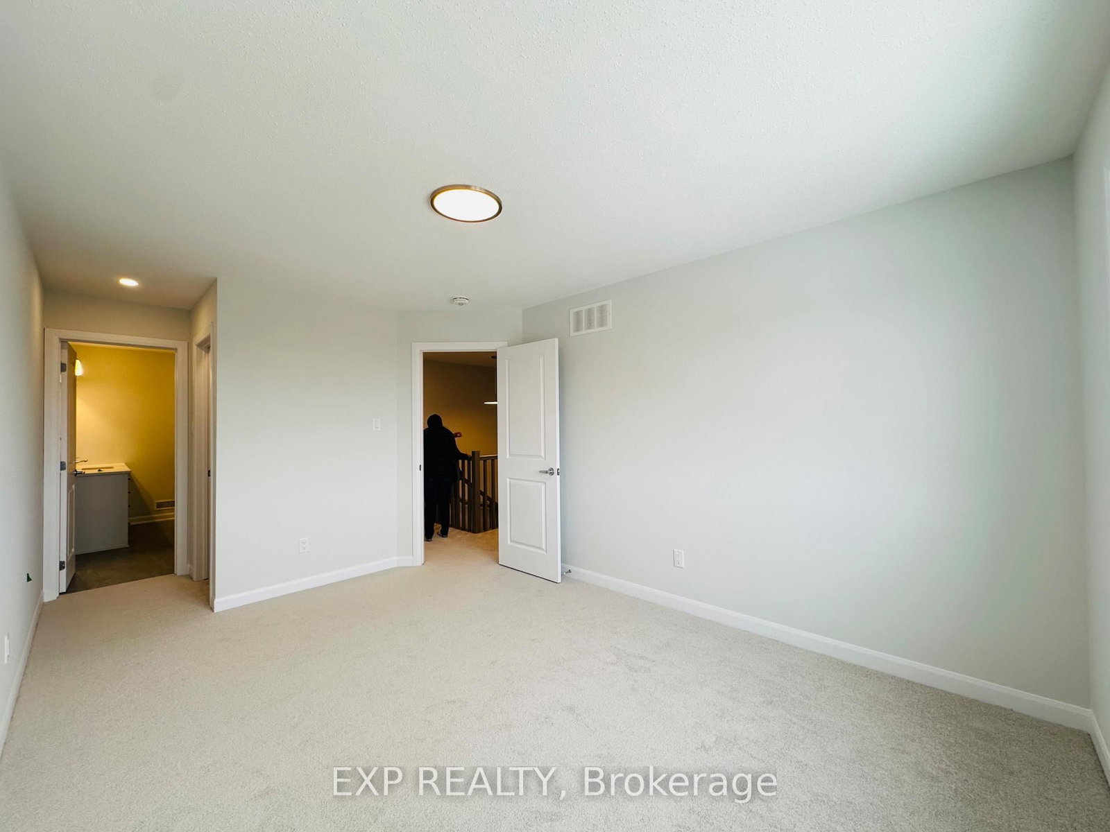 271 BANKSIDE Way - Photo 15