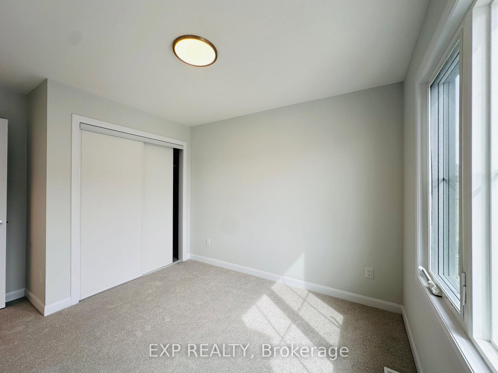 271 BANKSIDE Way - Photo 24