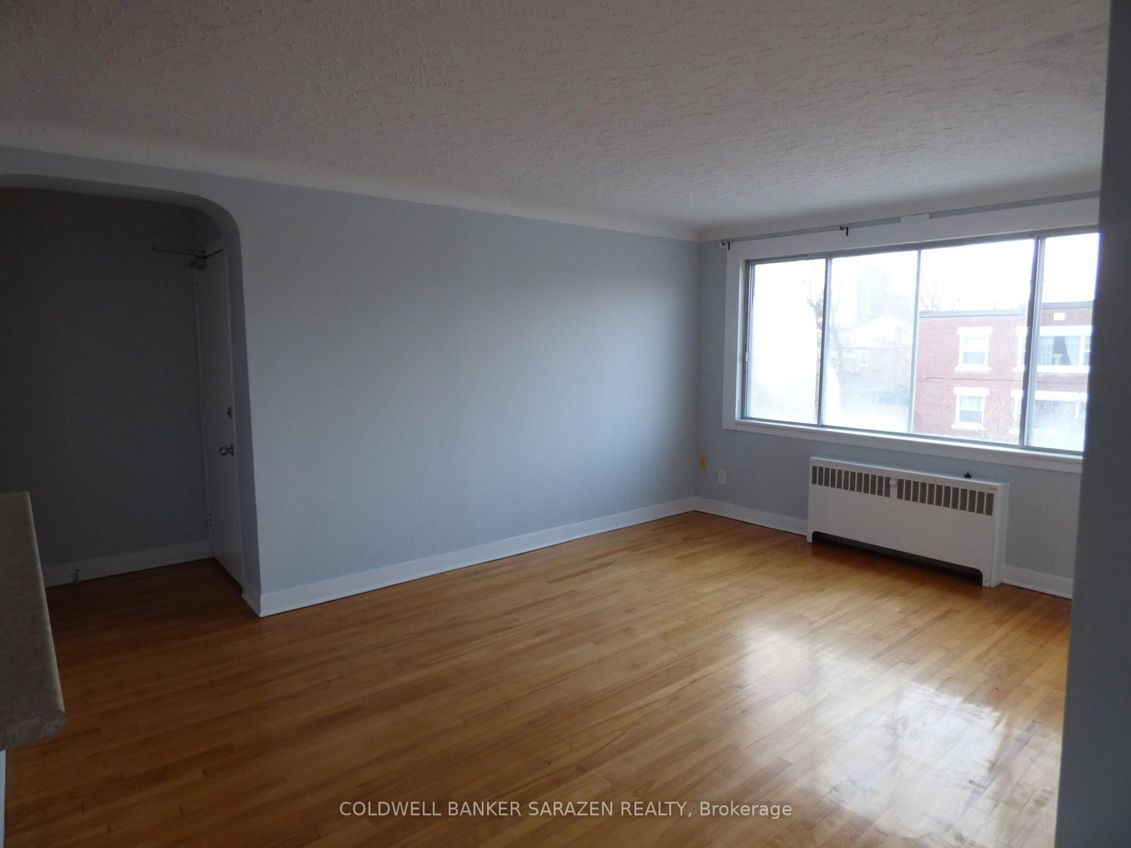 683 irene Crescent, Unit 6 - Photo 10