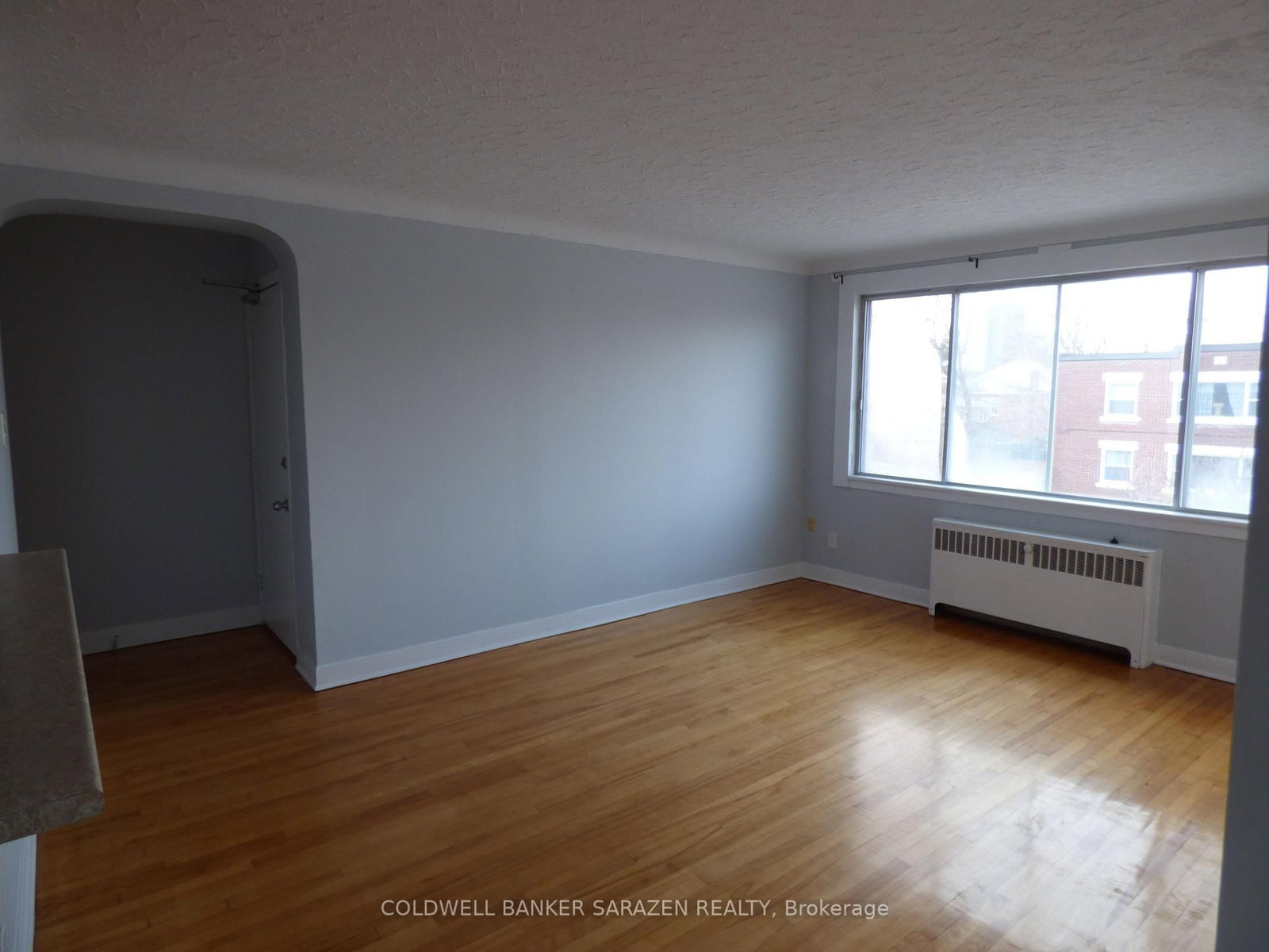 683 irene Crescent, Unit 6 - Photo 11