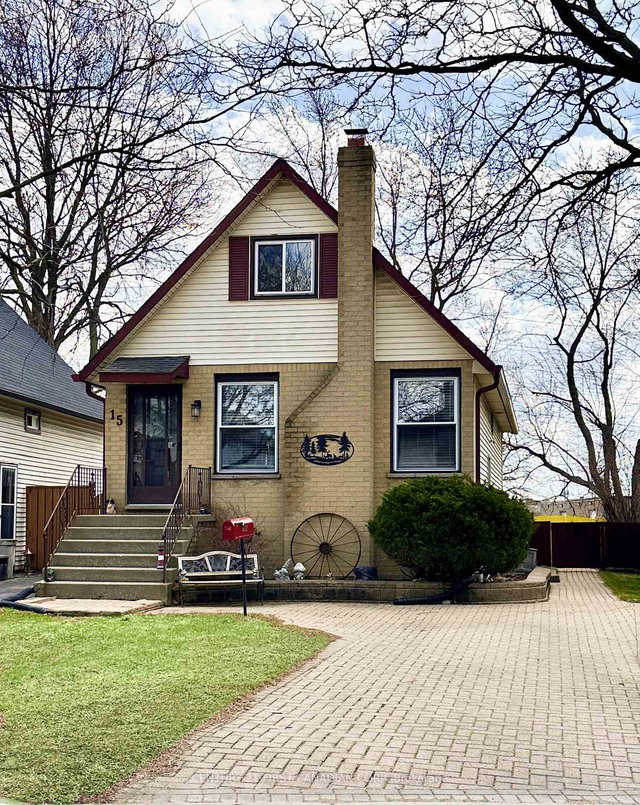 15 Chancton Crescent