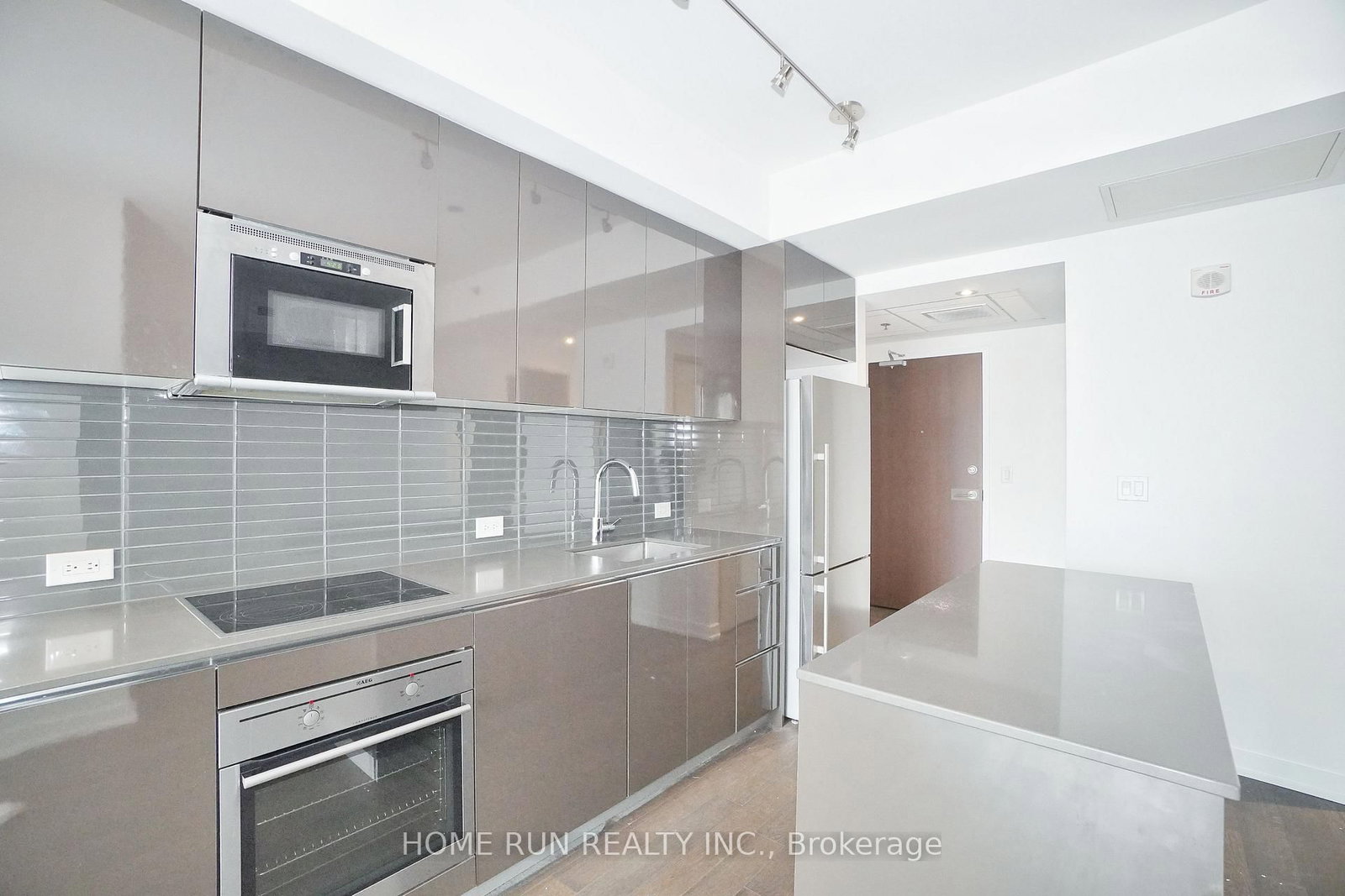 199 SLATER Street, Unit 601 - Photo 24