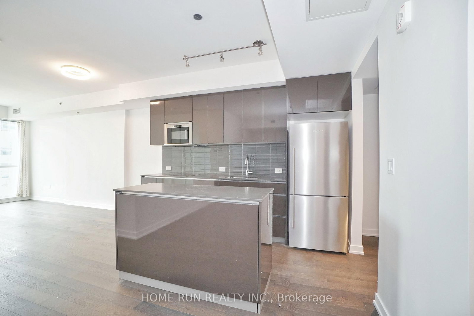 199 SLATER Street, Unit 601 - Photo 6