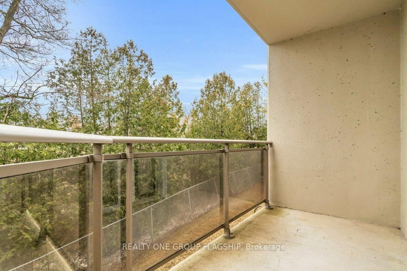 202 - 245 queen St W, Centre Wellington, N1M 3R6 | Image 2