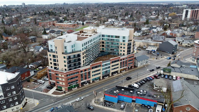 711 - 652 Princess Street