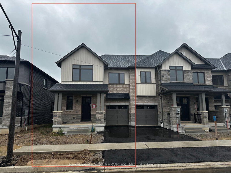 10 Molnar Cres, Brant, N3T 0X3 | Image 2