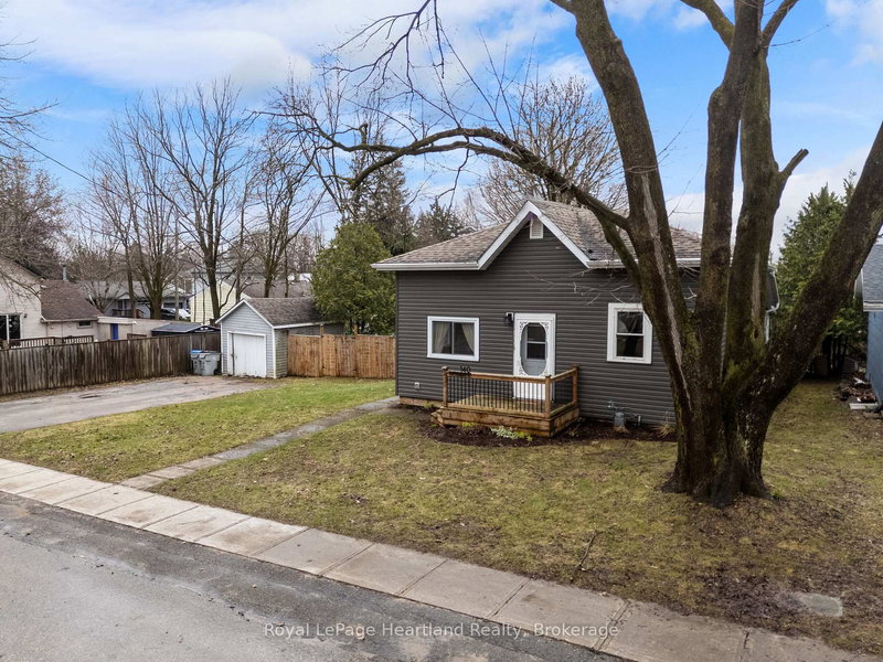 140 Rattenbury St W, Central Huron, N0M 1L0 | Image 3