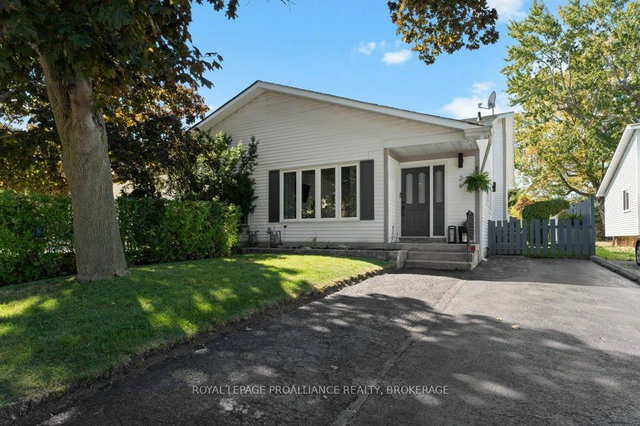 26 Woodstone Crescent