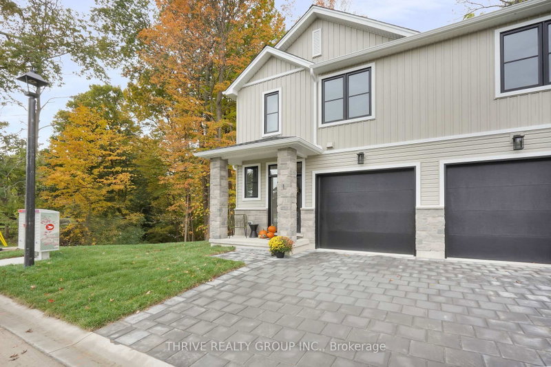 9 - 279 HILL Street