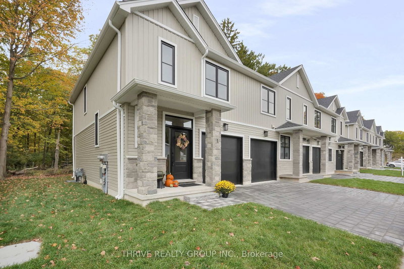 9 - 279 HILL Street