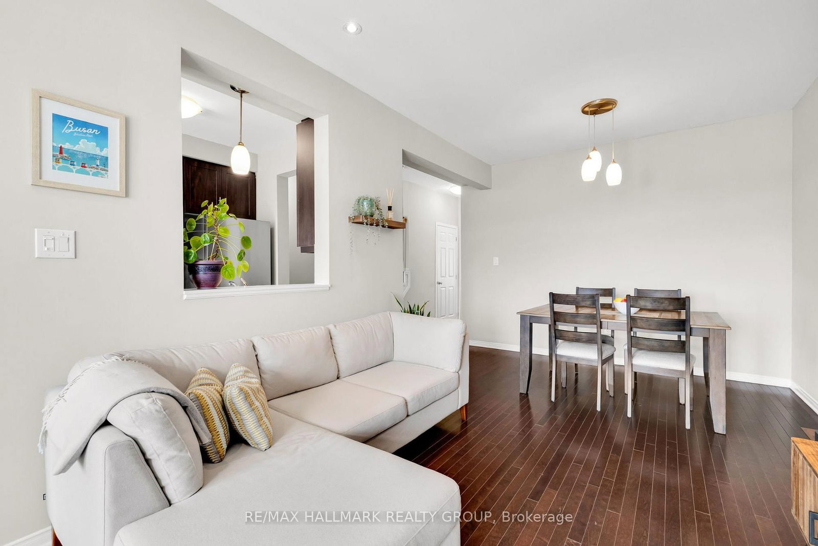 Townhouse for sale at 132 LARAMIE Crescent, Ottawa, Ontario, K2J 5Z8 - Barrhaven - Stonebridge - MLS: X12959784