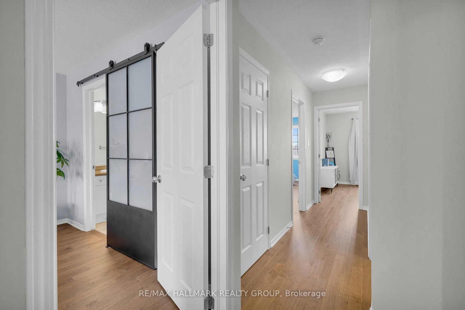 Townhouse for sale at 132 LARAMIE Crescent, Ottawa, Ontario, K2J 5Z8 - Barrhaven - Stonebridge - MLS: X12959784