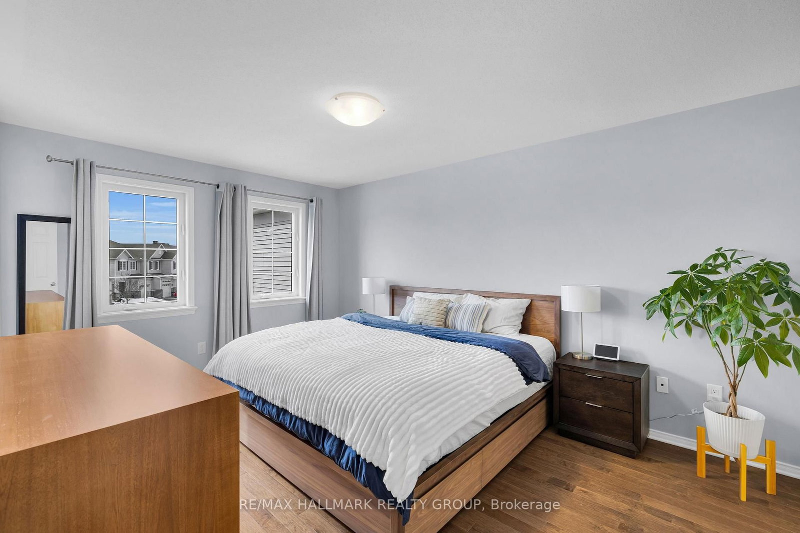 Townhouse for sale at 132 LARAMIE Crescent, Ottawa, Ontario, K2J 5Z8 - Barrhaven - Stonebridge - MLS: X12959784