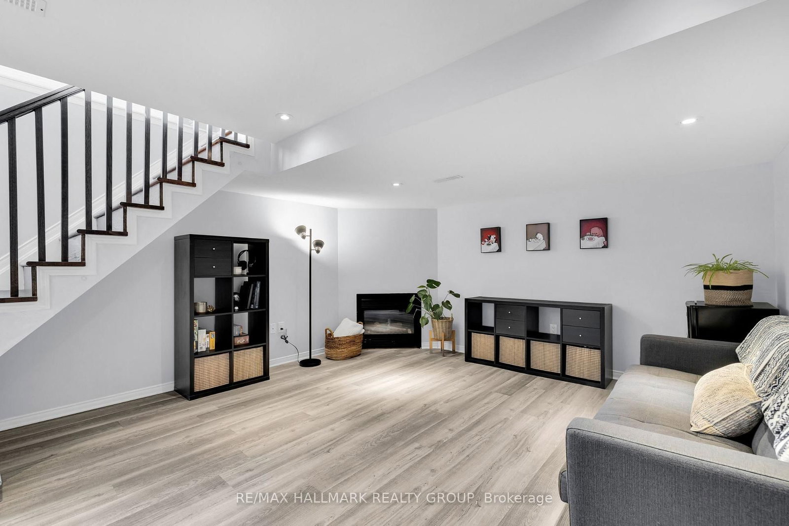 Townhouse for sale at 132 LARAMIE Crescent, Ottawa, Ontario, K2J 5Z8 - Barrhaven - Stonebridge - MLS: X12959784